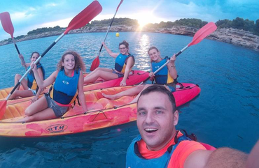 PUESTA DE SOL EN KAYAK