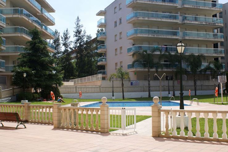 APARTAMENTOS VENTURA/VILLAGE PARK RENTALMAR