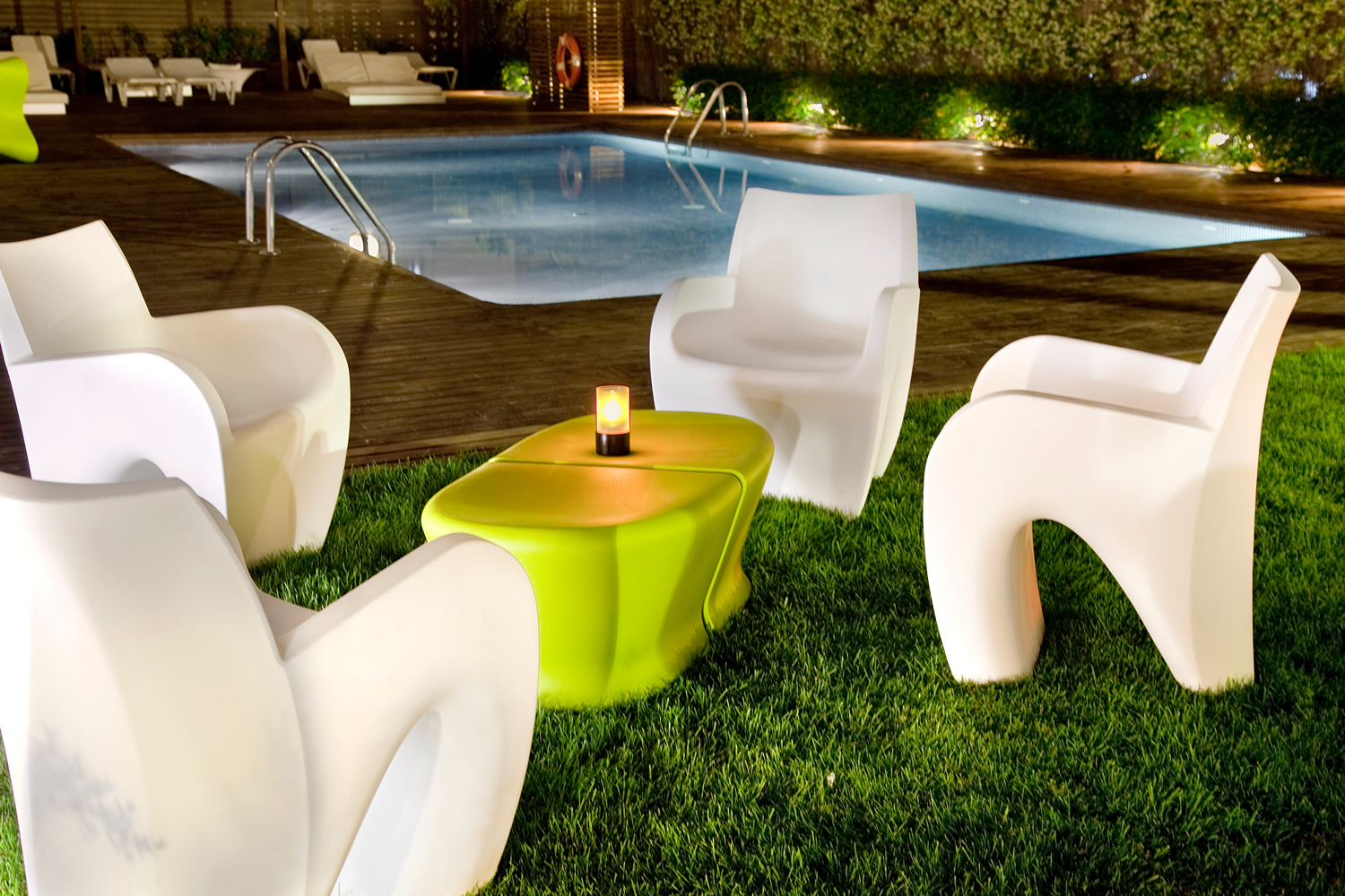 HOTEL MAGNOLIA ONLY ADULTS 4*